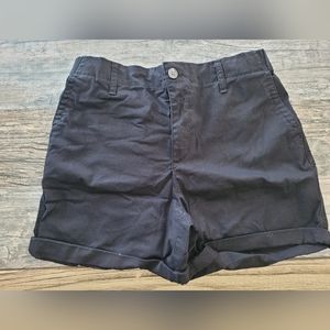 New womens old navy chino short, size Medium